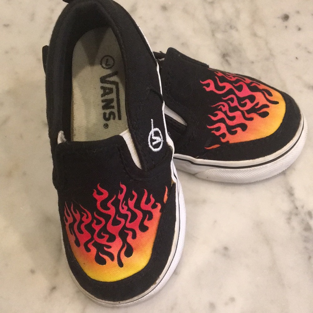 Vans slip-on flame sneakers (toddler 7)